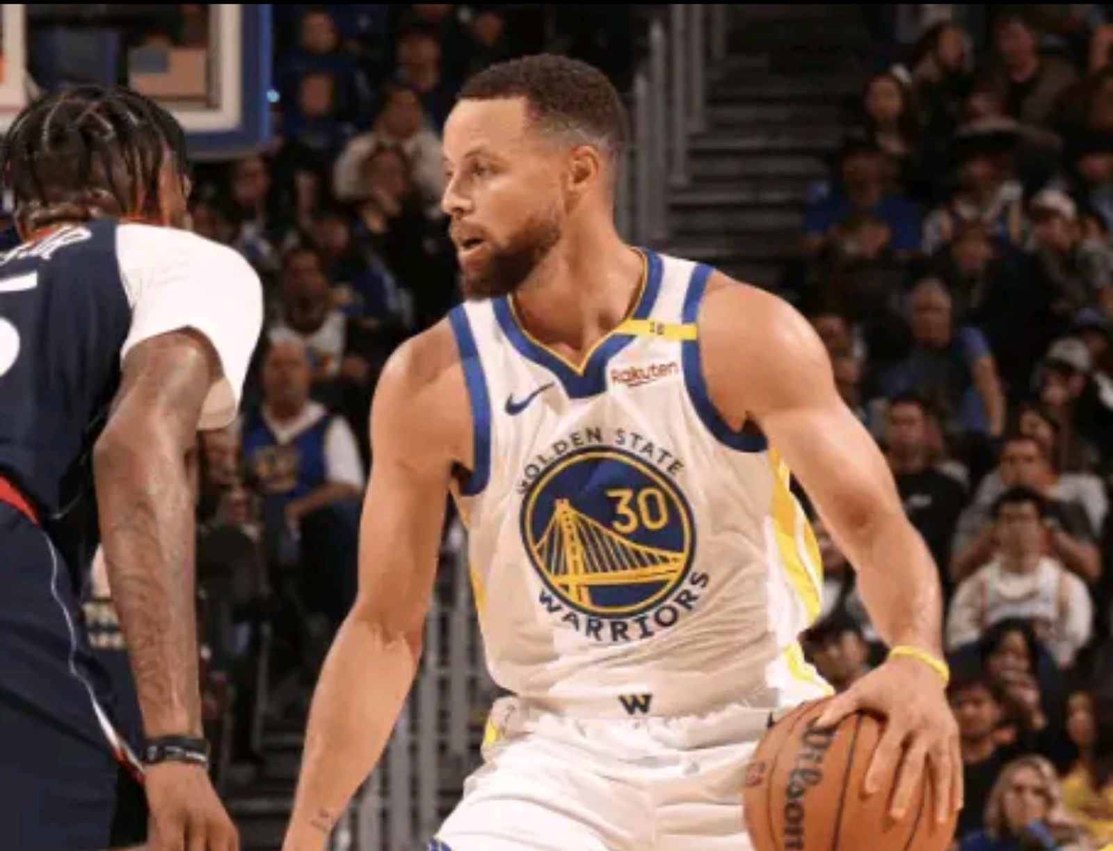 NG28- 库里成为队史助攻王 