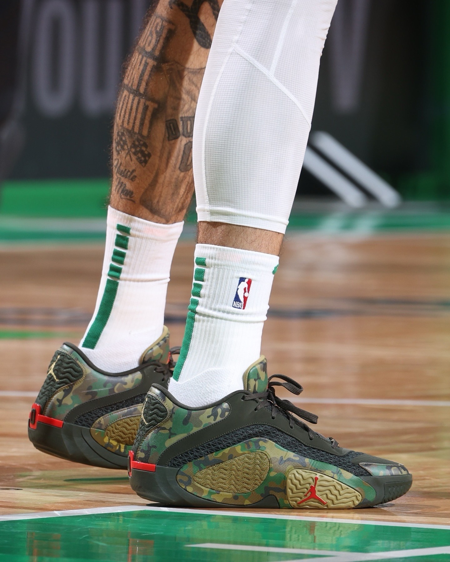 南宫28-塔图姆关键节点关键助攻，G2带队取胜！的简单介绍